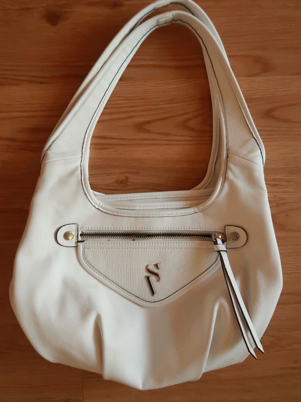 White Shoulder Bag with Front Zip Pocket
